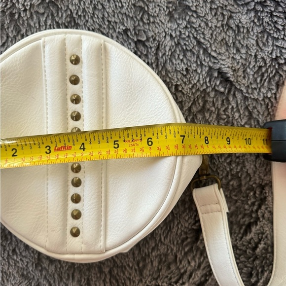 STEVE MADDEN Round Crossbody with Tassel - Picture 8 of 9